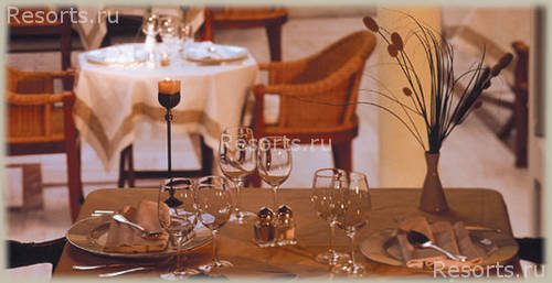 Danai Beach Resort & Villas 11